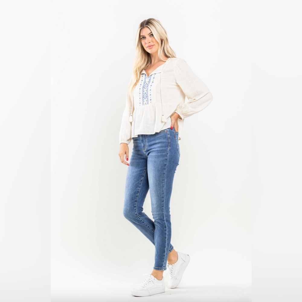 Judy Blue High Rise  Skinny fit Jeans - Medium Wash 28 / 7